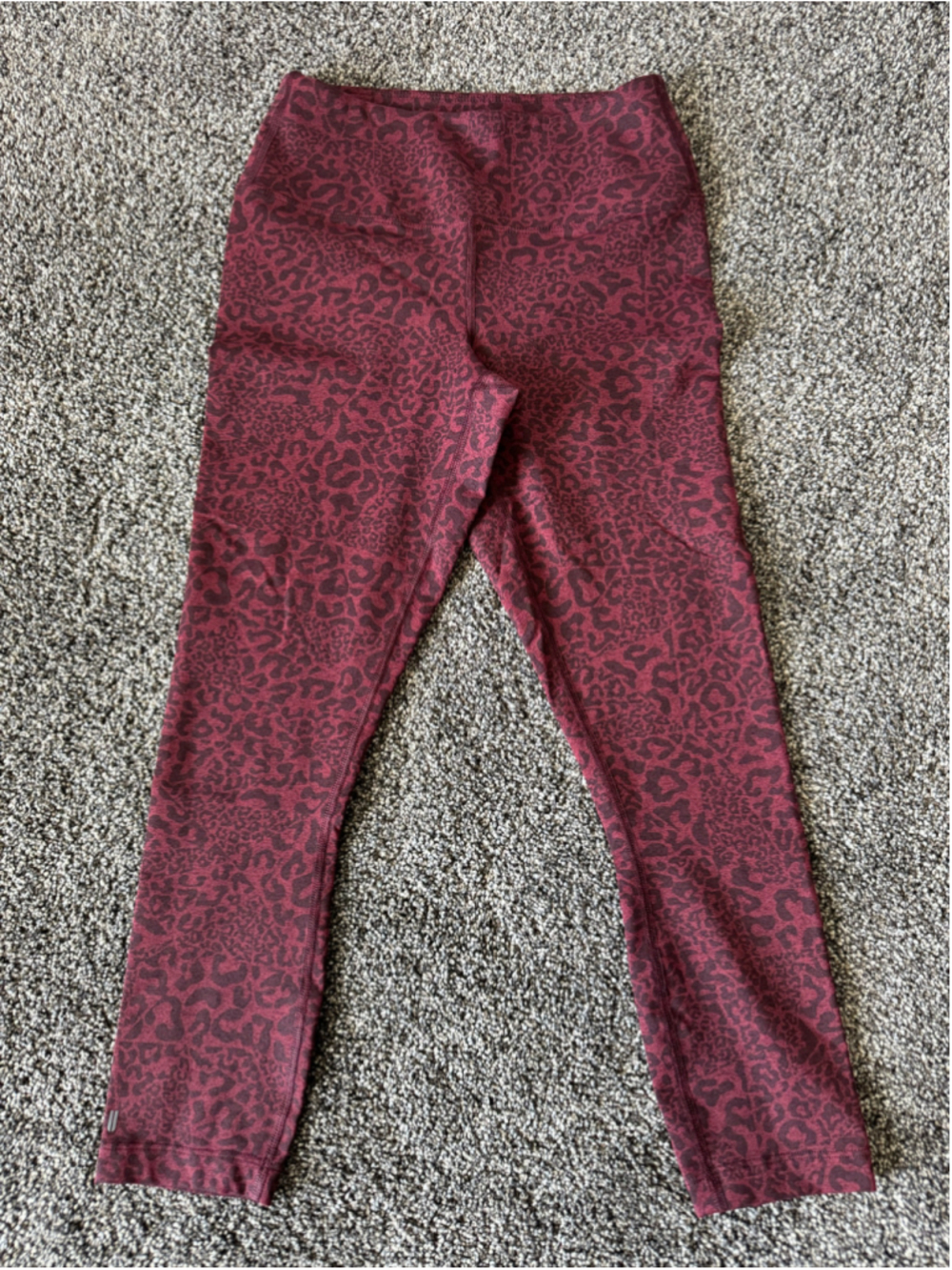 Women’s NOBULL Leggings Plush Heather High Rise Leopard Print Red Sz Small